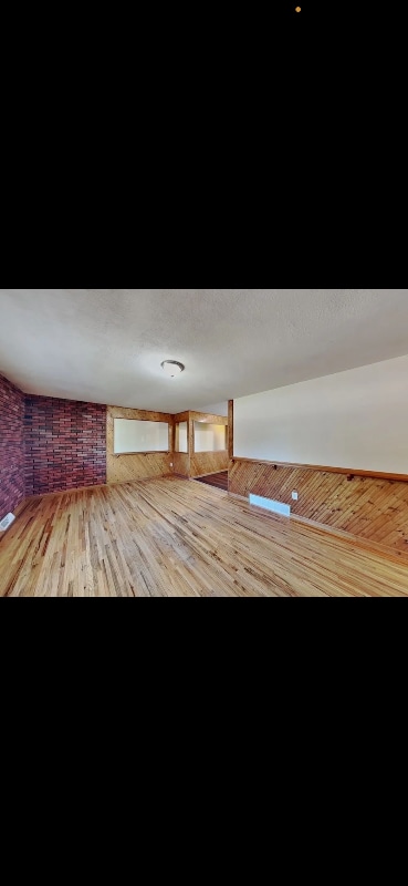 Photo - 8550 Circle Dr House