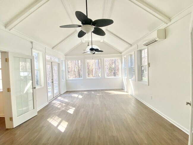 Foto del edificio - 129 Tappan Zee Dr