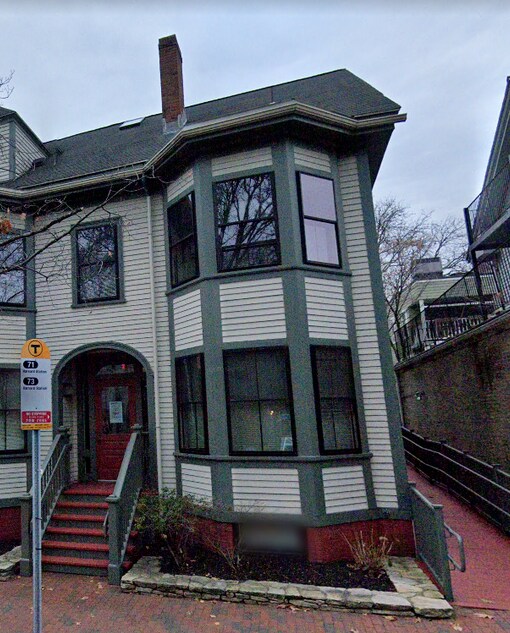 Foto del edificio - 144 Mount Auburn St