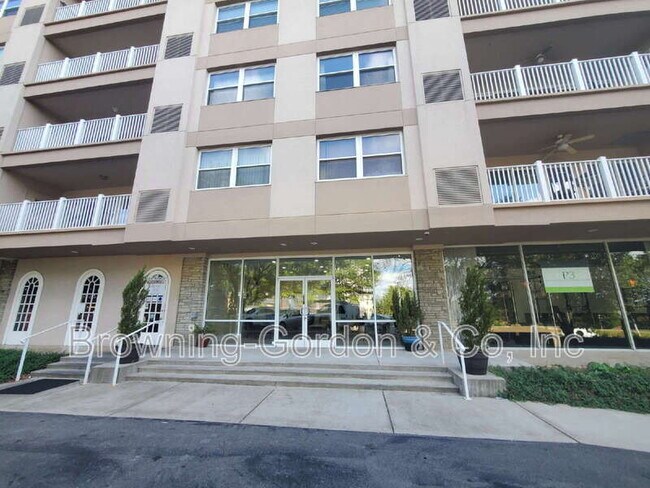 Foto del edificio - 3415 West End Ave