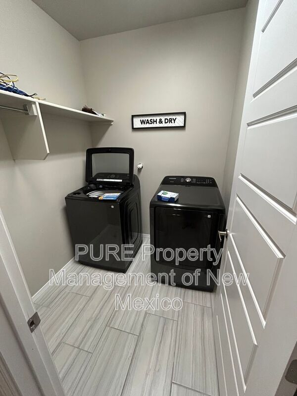 Foto del edificio - 280 Michael Ave SW