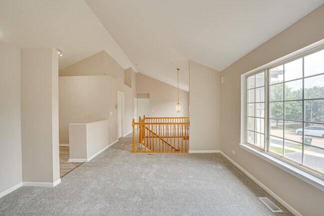 Foto del edificio - 3399 Ravinia Cir