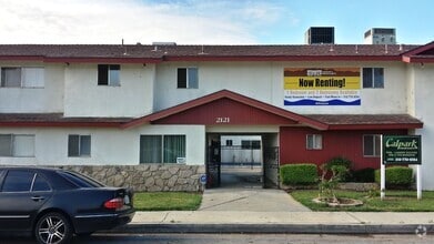 Building Photo - 2120 California Ave