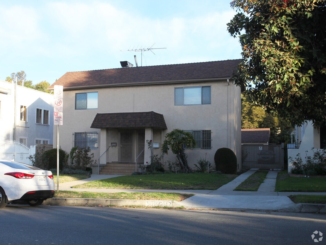 Foto del edificio - 5015 Franklin Ave