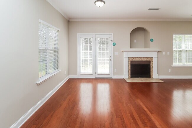 Foto del edificio - 13748 Cedar Pond Cir