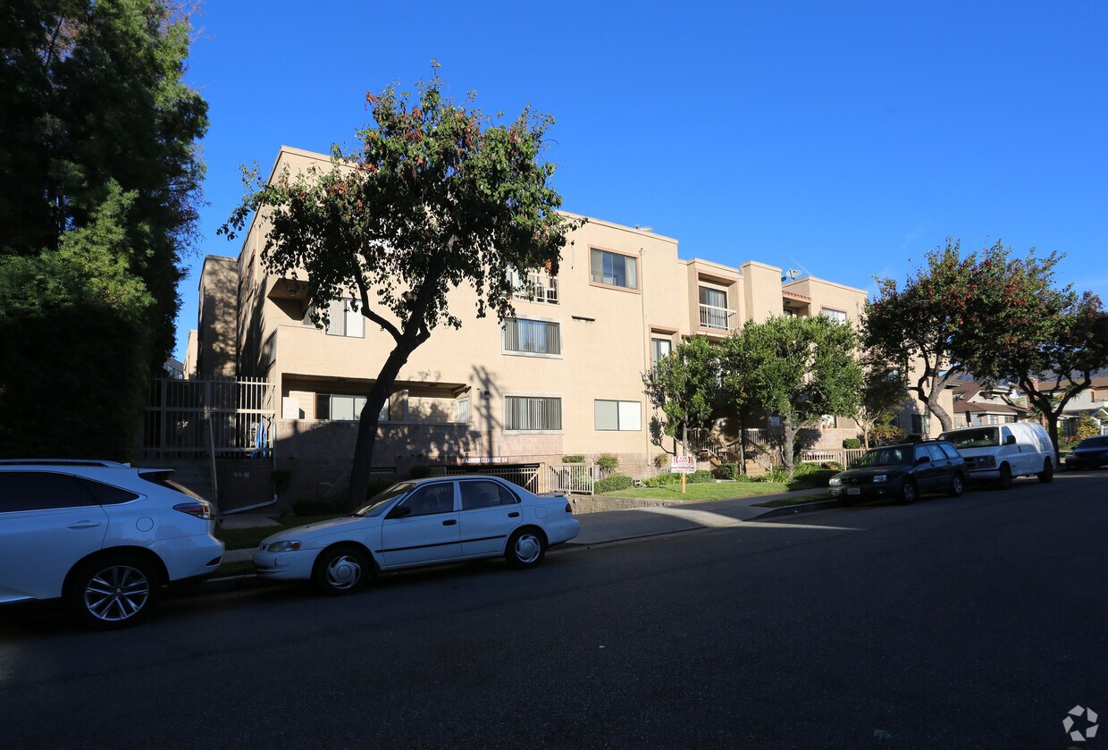 Edificio - Belmont Apartments
