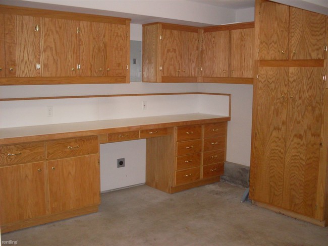 Building Photo - 65 Windward Dr