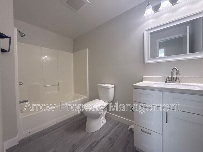 Foto del edificio - 731 E Crawford St