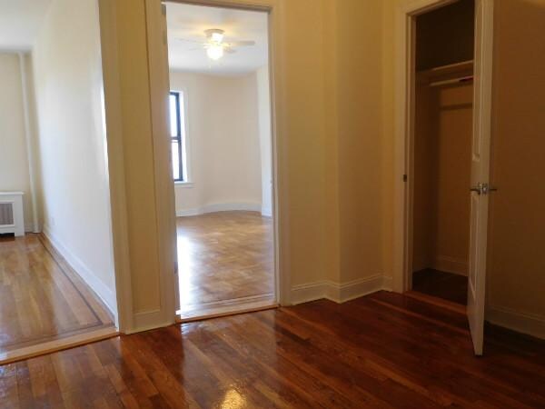 Foto del edificio - 848 E 28th St