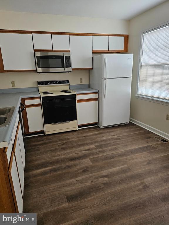 Building Photo - 2965 Sorrell Ct