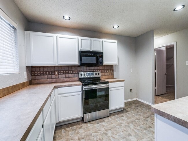 Foto del edificio - 632 Condor Trail