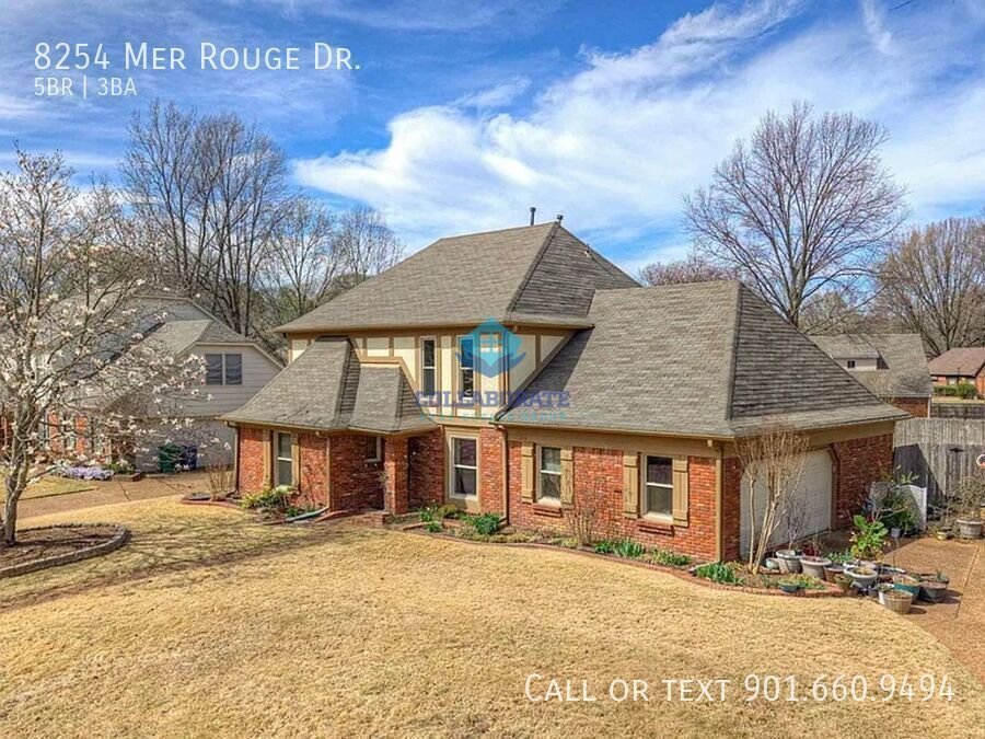Photo - 8254 Mer Rouge Dr.-