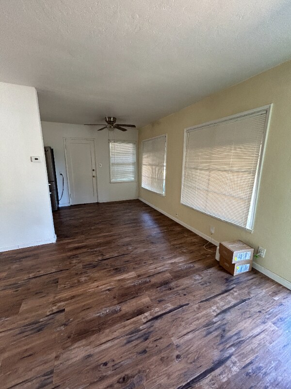 Building Photo - 1078 Thornton Way