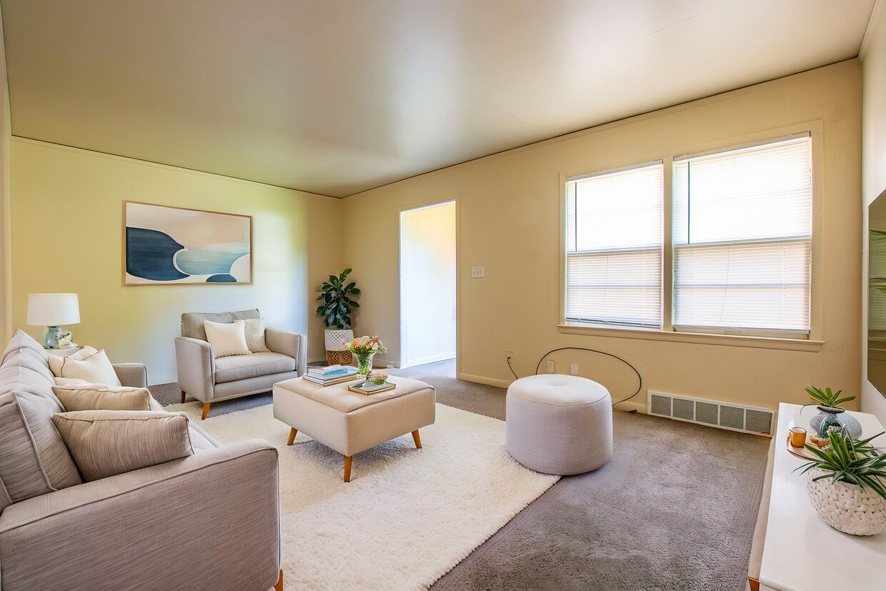 5833-5835 Lafayette Avenue - 5833-5835 Lafayette Avenue