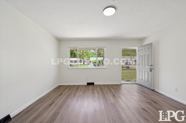 Building Photo - 4209 Penelope Dr