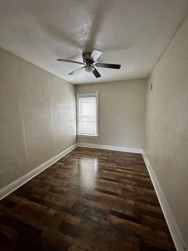 Foto del edificio - 628 Franklin