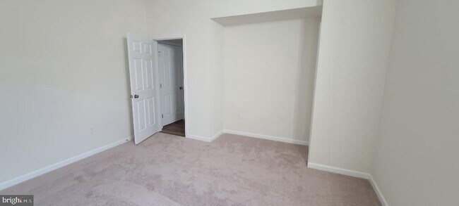 Foto del edificio - 567 Brook Shire Ct