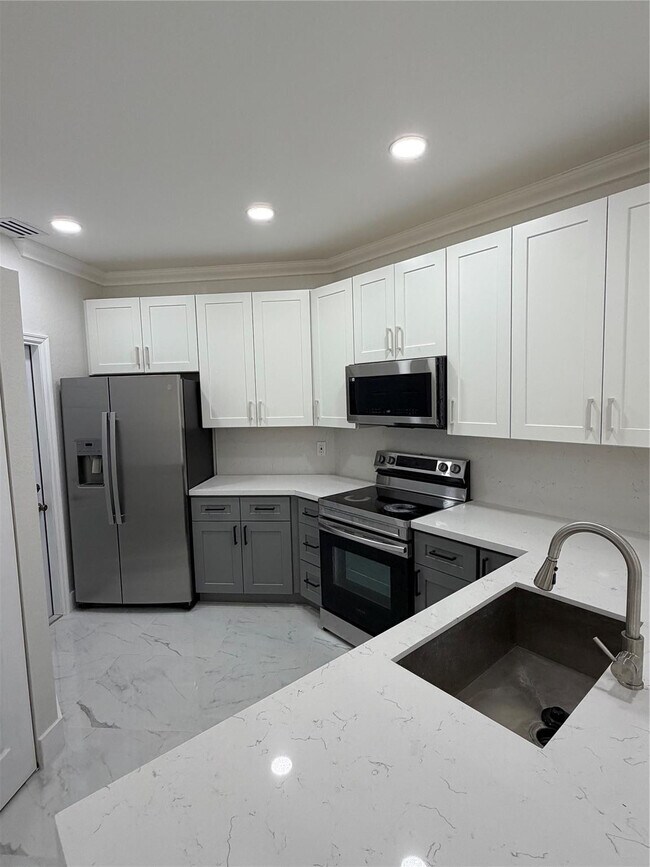 Foto del edificio - 5473 NW 90th Ave