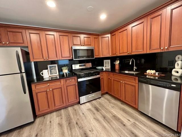 Foto del edificio - 280 Bellmore Ave