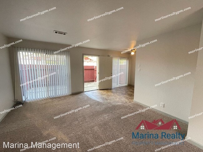 Foto del edificio - 2 br, 1.5 bath House - 440 Corcoran Ave #2