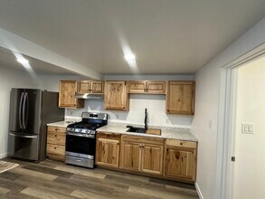 Building Photo - 210 S Park Ave