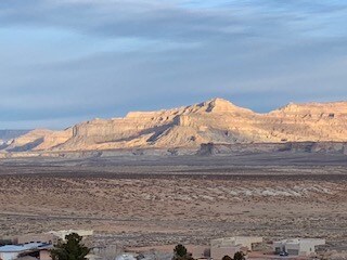Primary Photo - 1001 Tower Butte Dr