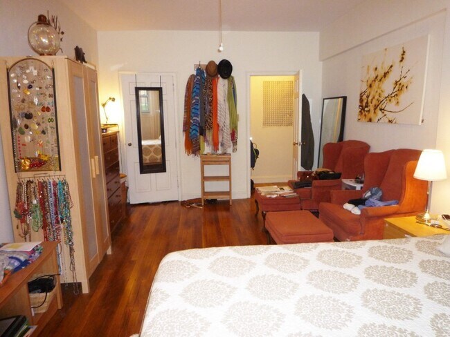 Foto del edificio - 16 Ware St