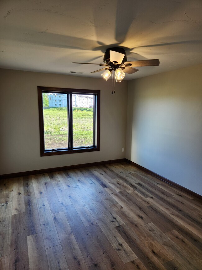 Building Photo - 5506 W Vision Cir