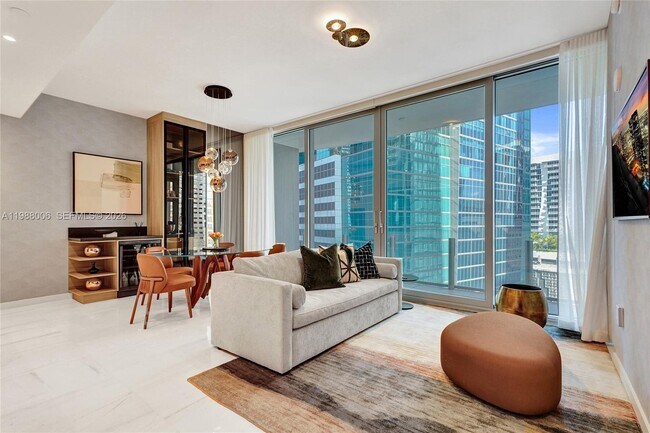Foto del edificio - 300 Biscayne Blvd Way