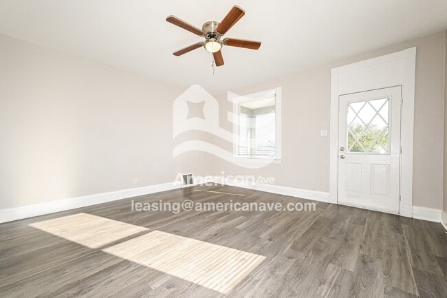 Building Photo - 303 Shady Ave