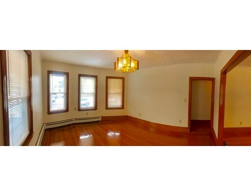Building Photo - 174 Spruce St