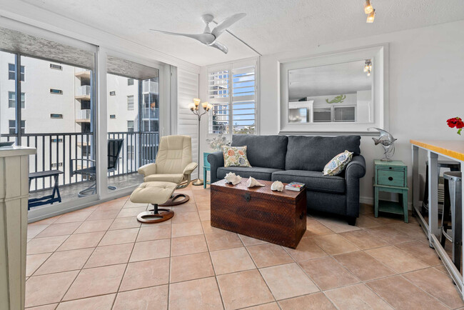 Building Photo - 5600 Bonita Beach Rd SW