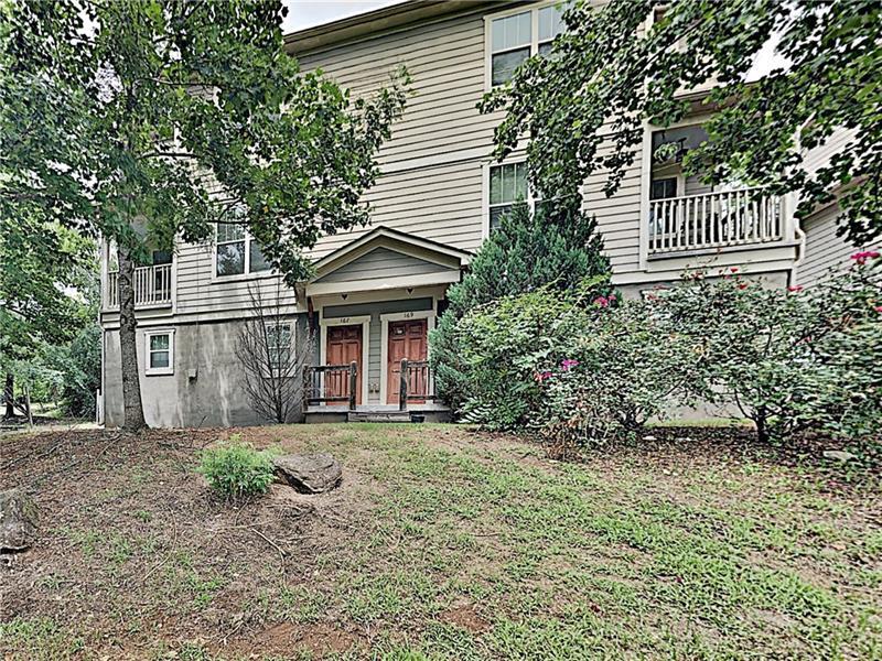 Primary Photo - 183 Herring St