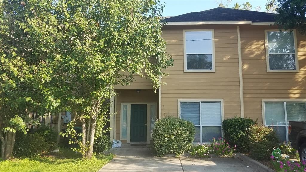 4517 Larkspur St, Houston, TX 77051 Townhome Rentals in Houston TX