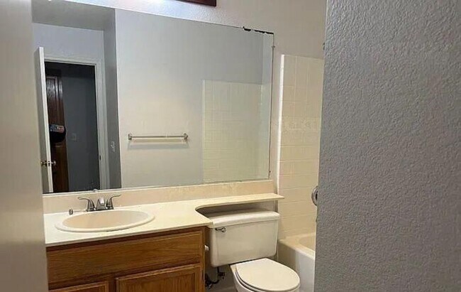 Foto del edificio - 1135 Ranch Point Way