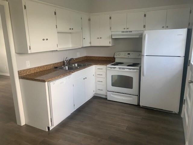 Building Photo - 61 Rockbridge Cir