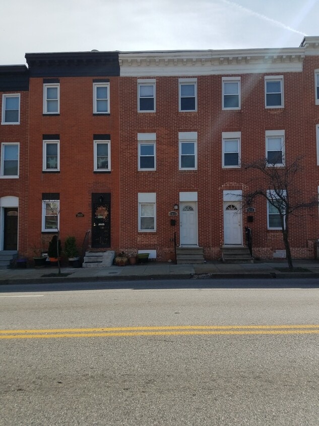 Lovely 3 Bedroom Townhome in East Baltimo... - Lovely 3 Bedroom Townhome  in East Baltimo...