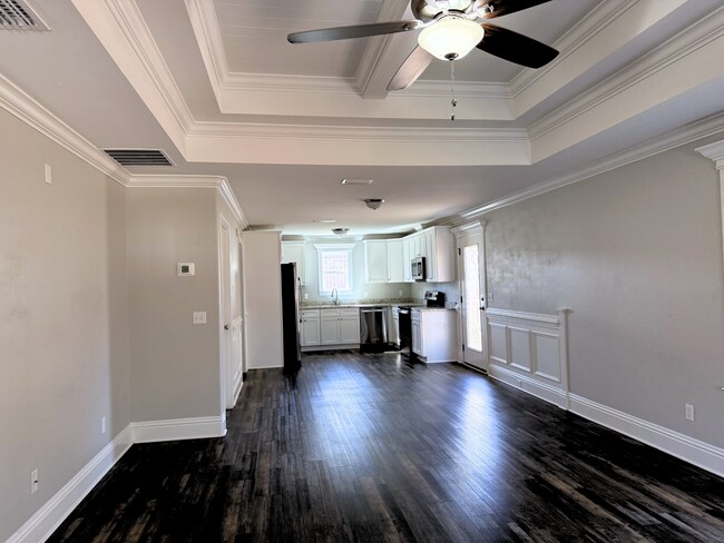 Foto del edificio - 120 Lance Ln