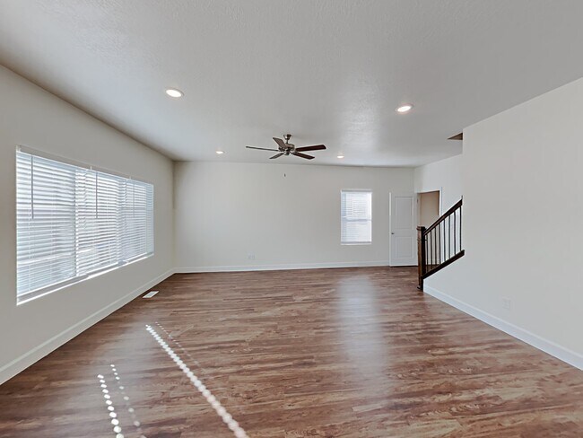 Foto del edificio - 1288 N Rickshaw Ln