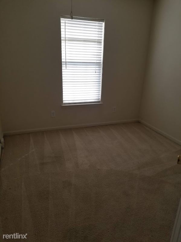 Foto del edificio - 4 br, 2.5 bath House - 6823 Jamison Lane