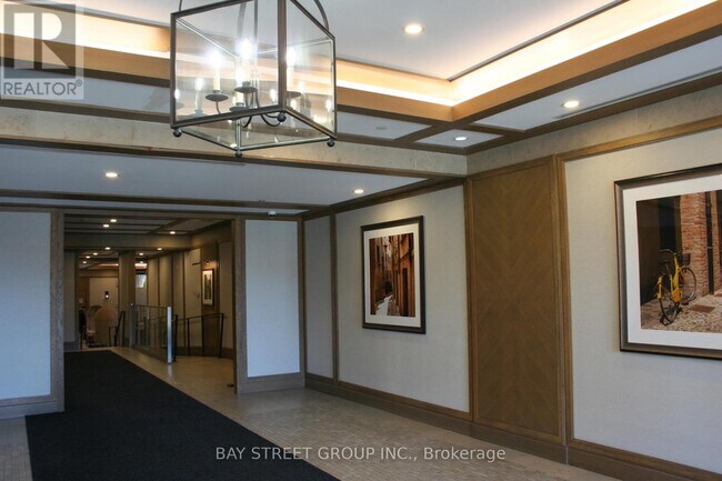 Building Photo - 830-2830 Lawrence Ave W