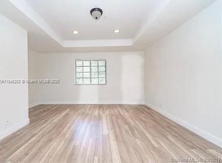 Building Photo - 4295 Vineyard Cir