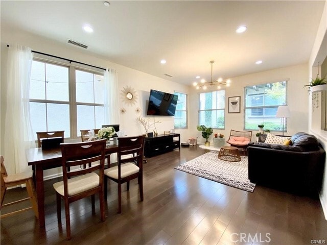 Building Photo - 62 Emerald Clover