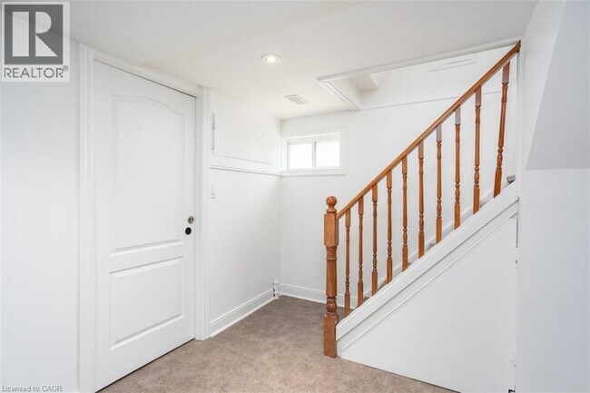 Building Photo - 2162 Mt Forest Dr