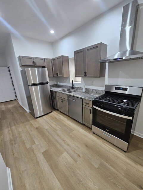 Foto del edificio - 9221 S Avalon Ave