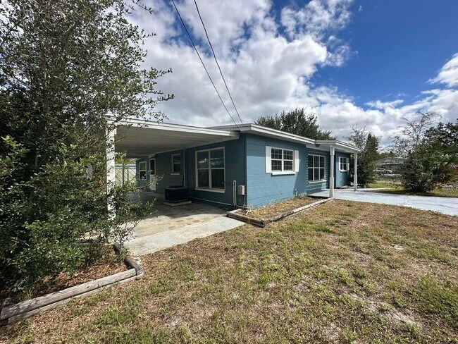 Building Photo - 9401 88th Way N