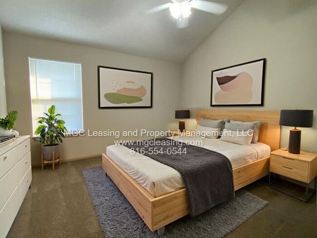 Building Photo - SOUTH GARDEN TOWNHOMES