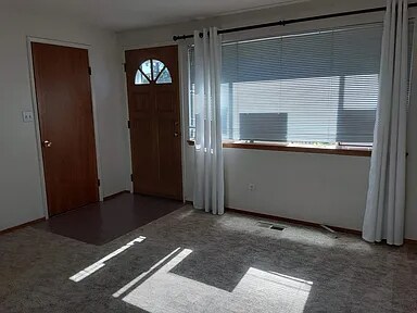 Foto del edificio - 652 154th Ave SE