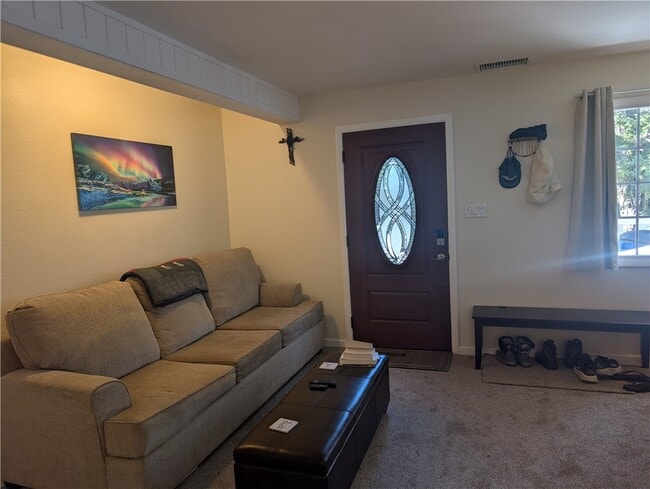 Foto del edificio - 43428 Bow Canyon Rd