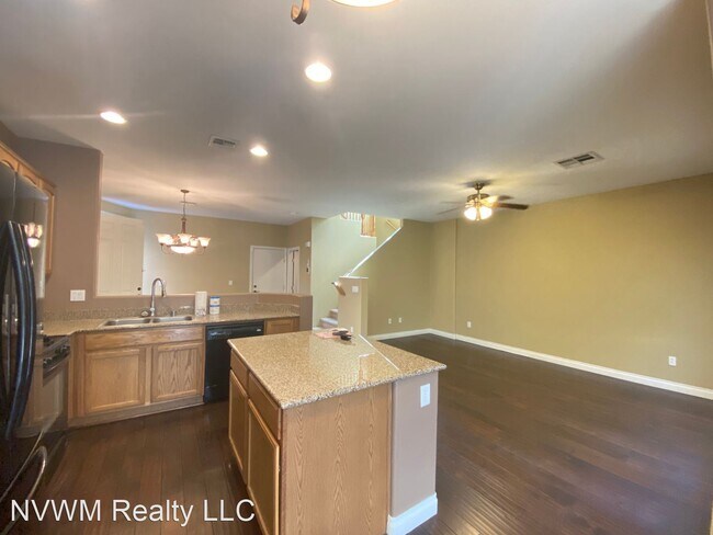 Building Photo - 3 br, 2.5 bath House - 5310 Floating Flowe...